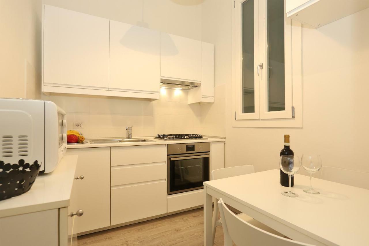 Cristina Apartment Florence