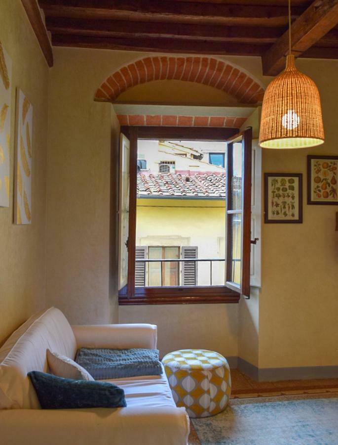 Calzaiuoli Luxury And Characteristic * Florence