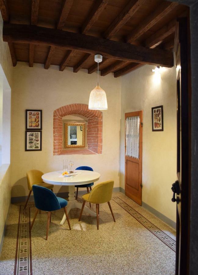 Calzaiuoli Luxury And Characteristic * Florence