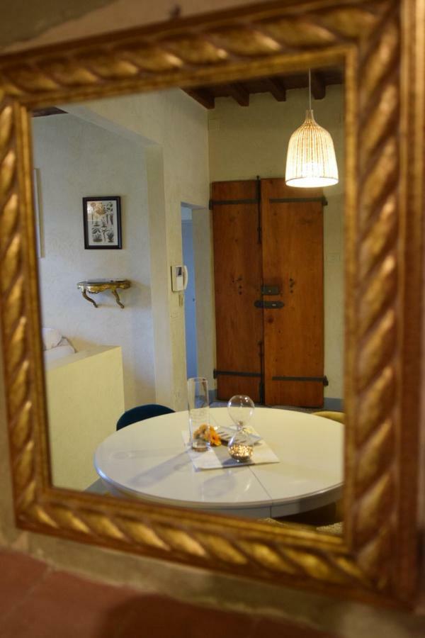 Calzaiuoli Luxury And Characteristic Appartement