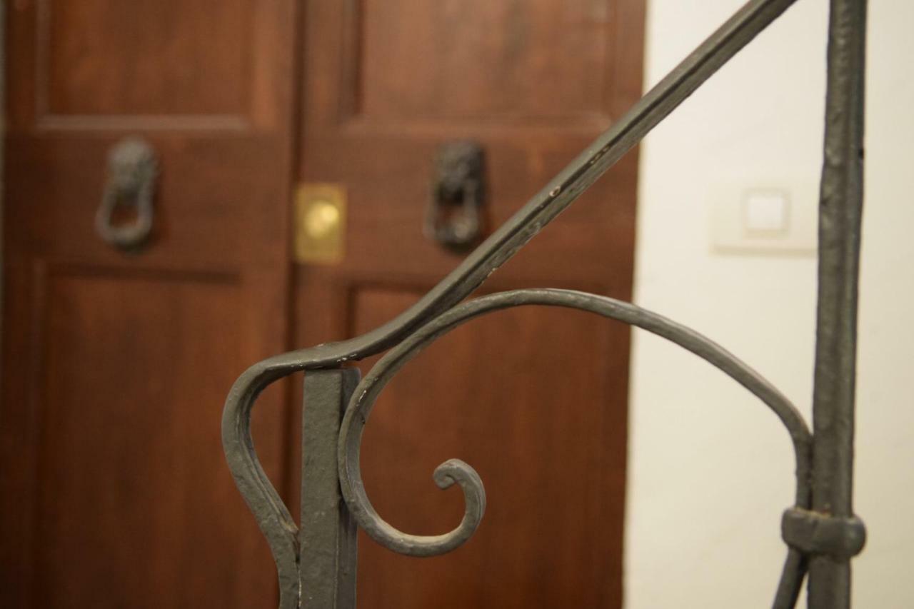 Calzaiuoli Luxury And Characteristic Appartement Florence