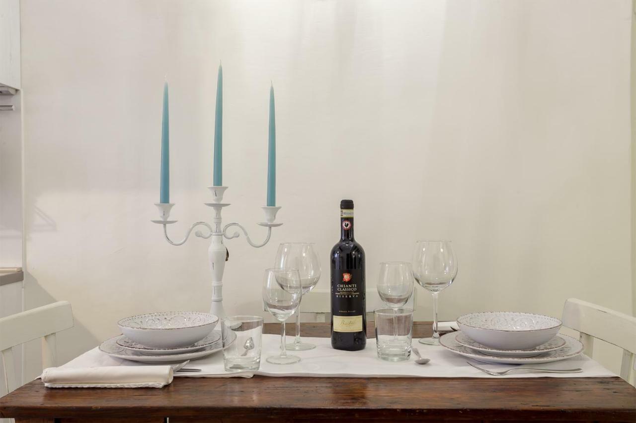 Accademia Gallery Charming Apartment Florenz