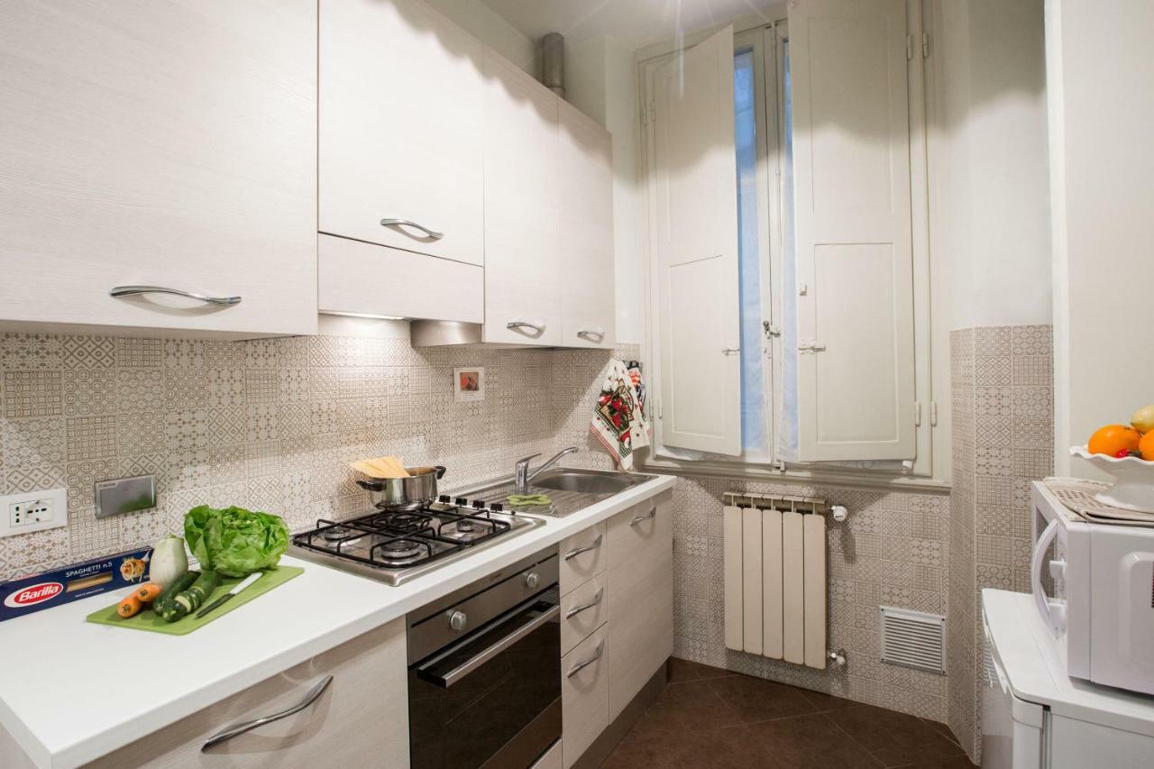 Apartamento Charming Cavour Heart Of