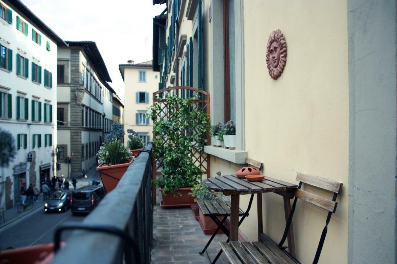 Luxury Central Flat River View * Florence