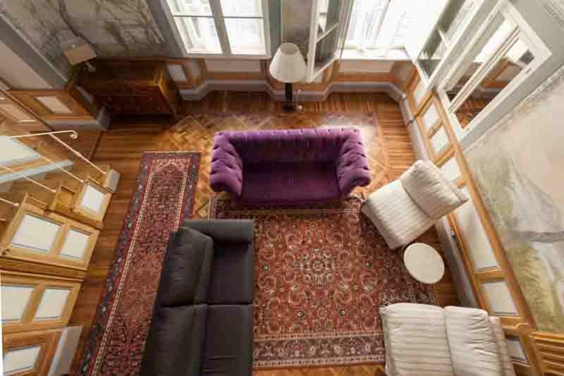 Luxury Apartment *