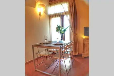 Perfect Location In Center Apartment