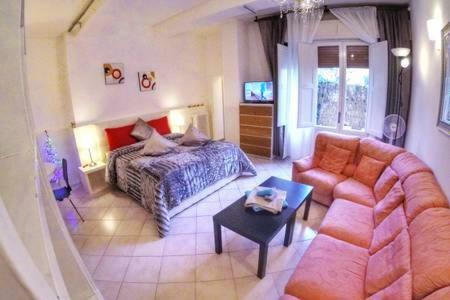 Apartment Borgo Ognissanti And Charming Location Florenz