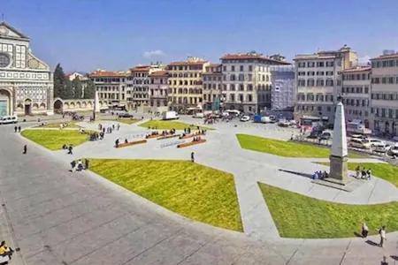 Perfect Location In Center Apartment