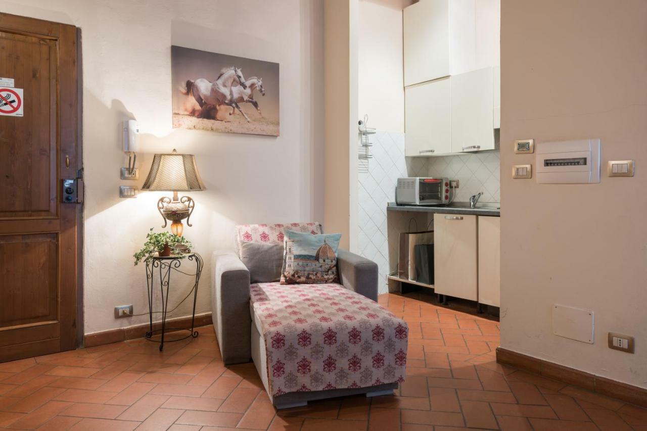 Perfect Location In Center * Florence