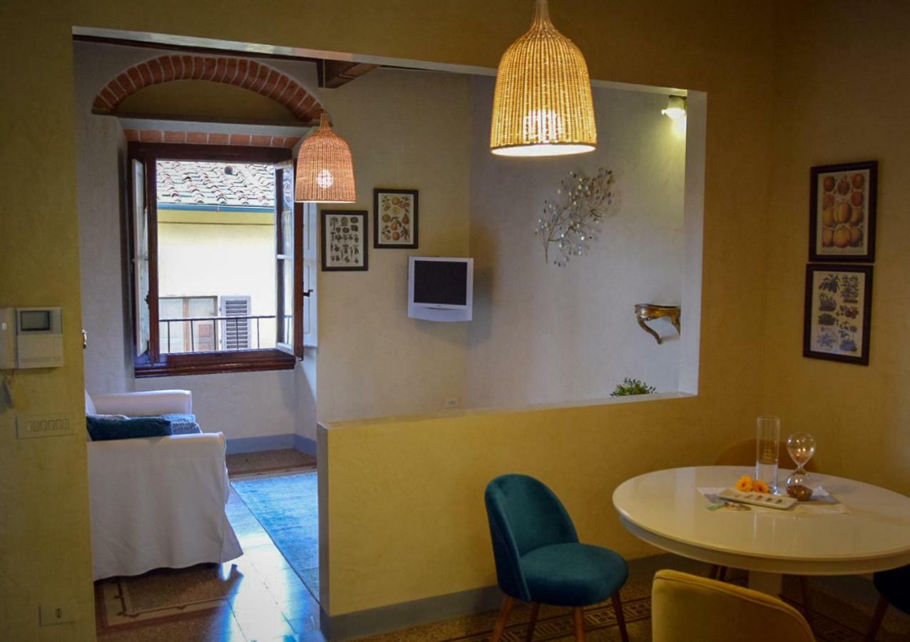 Appartement Calzaiuoli Luxury And Characteristic Florence