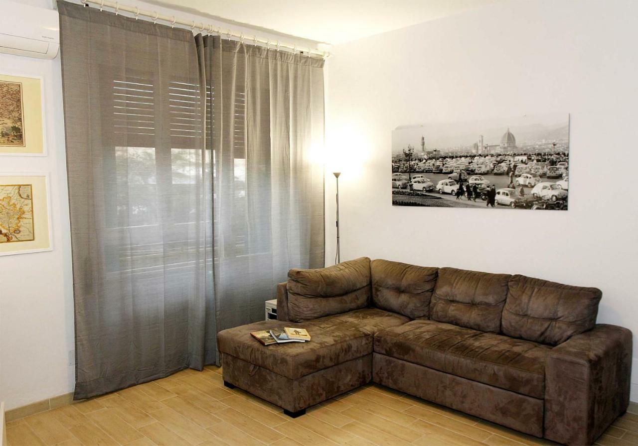 Apartment Twelveholly *