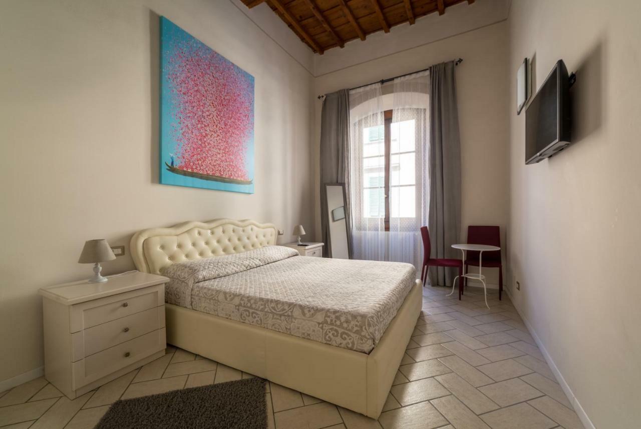 Duallook Apartment