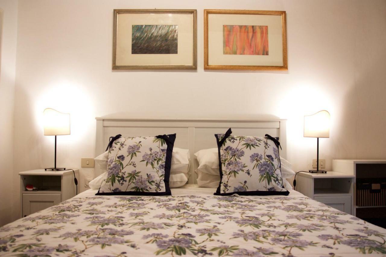 Luxury Central Flat River View Apartment