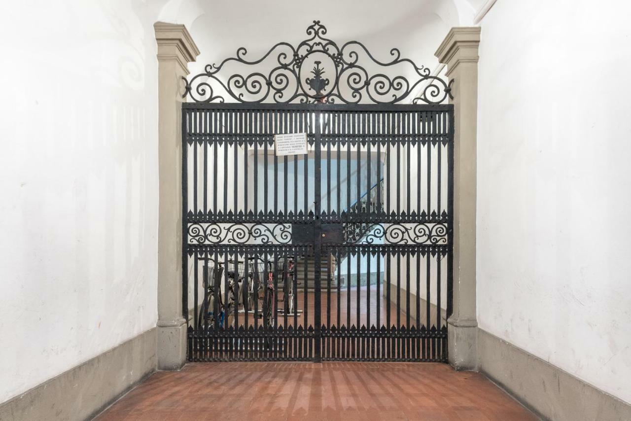 Via Dei Benci Firenze