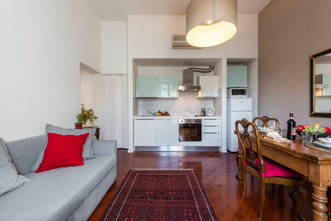 Renovated 19th-century In An Authentic Area Apartment