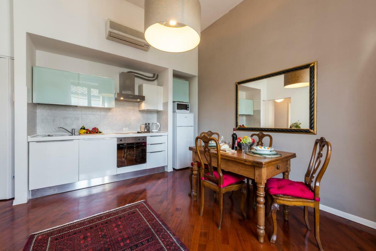 Renovated 19th-century In An Authentic Area Apartment *