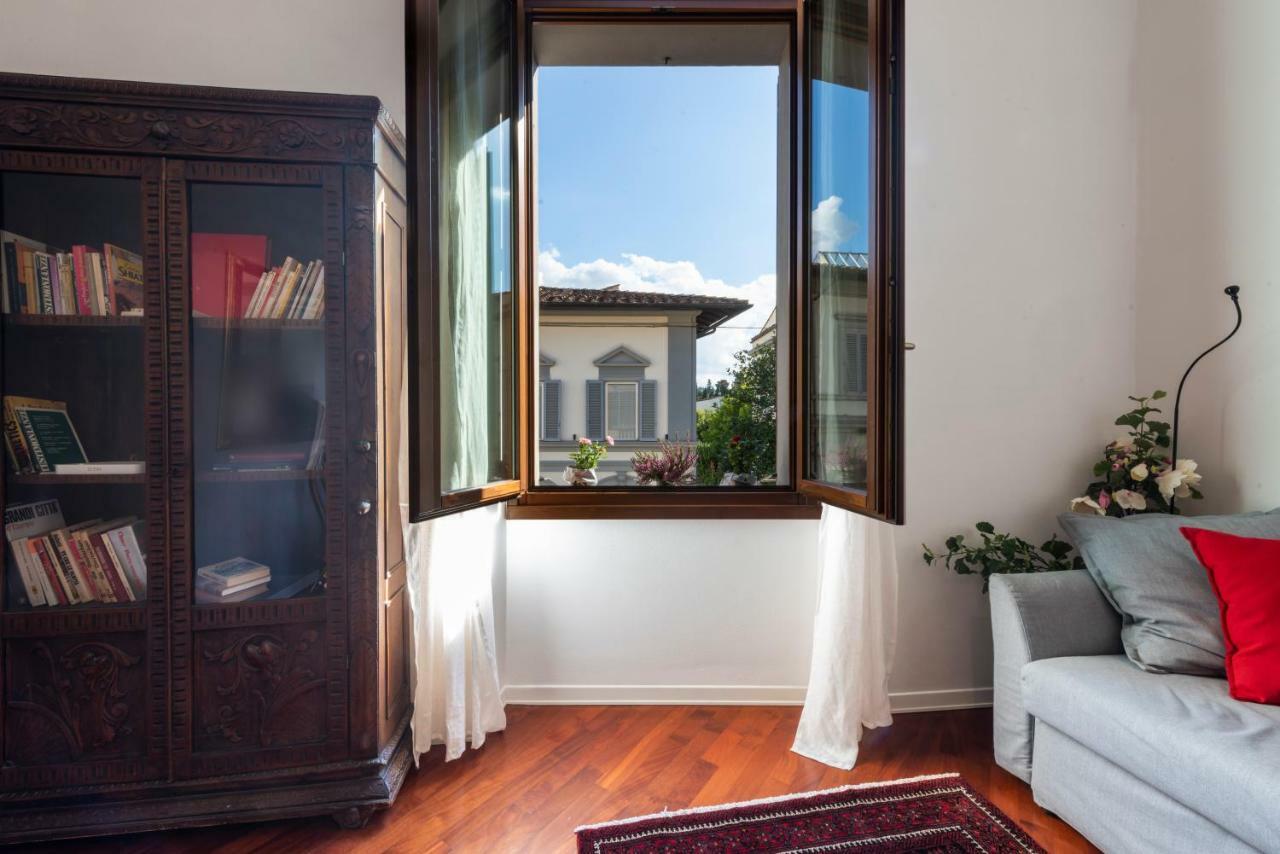 Renovated 19th-century In An Authentic Area Florenz