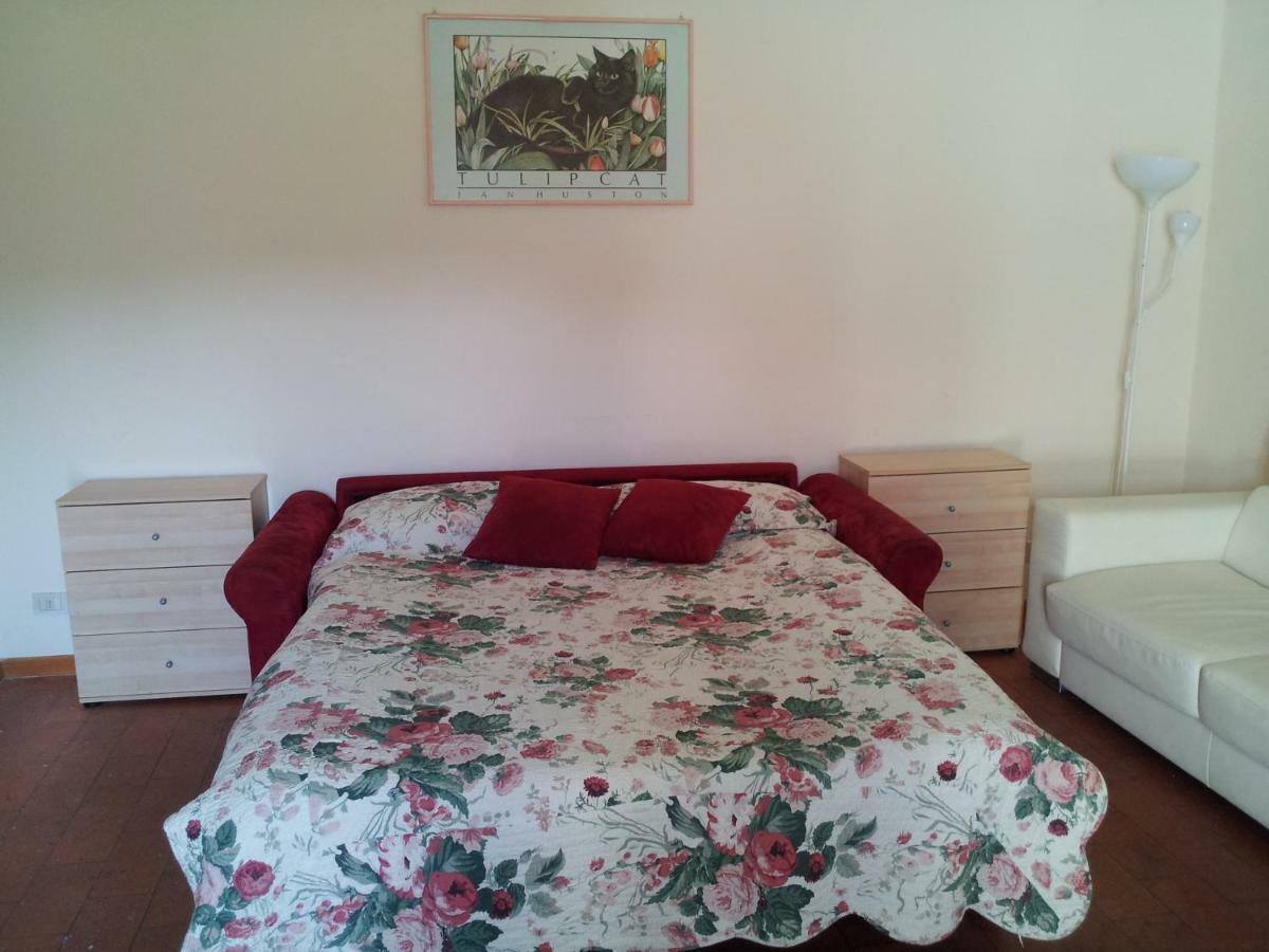 Dante Apartment *
