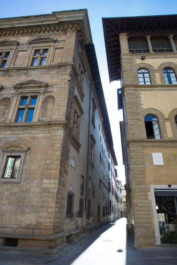 Tornabuoni Loft * Florence