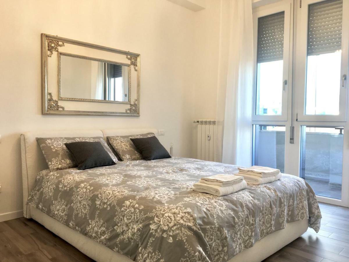 Lumina & Free Parking Apartment Florenz