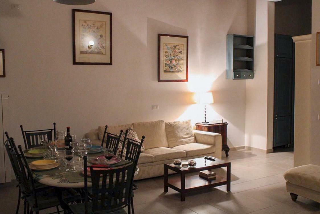 Lg House With Balcony Near Ponte Vecchio Apartment Florence