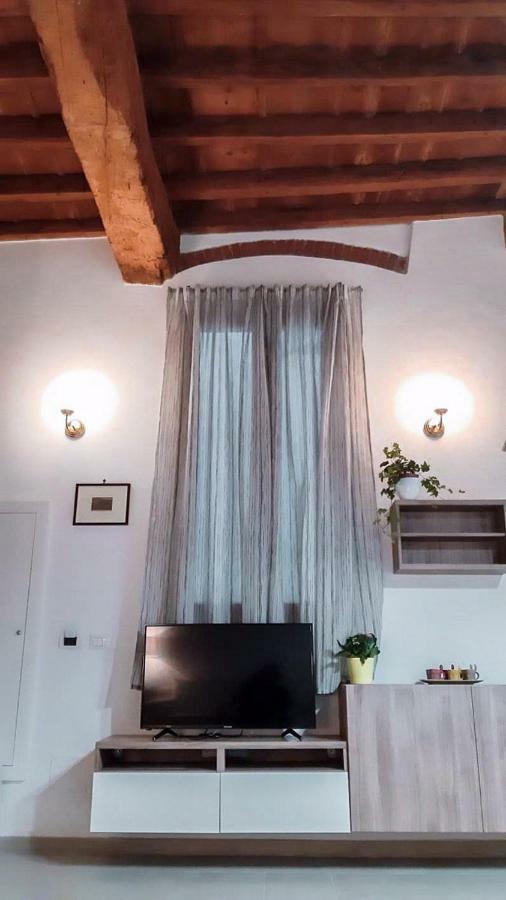 Apartment Lg House With Balcony Near Ponte Vecchio *