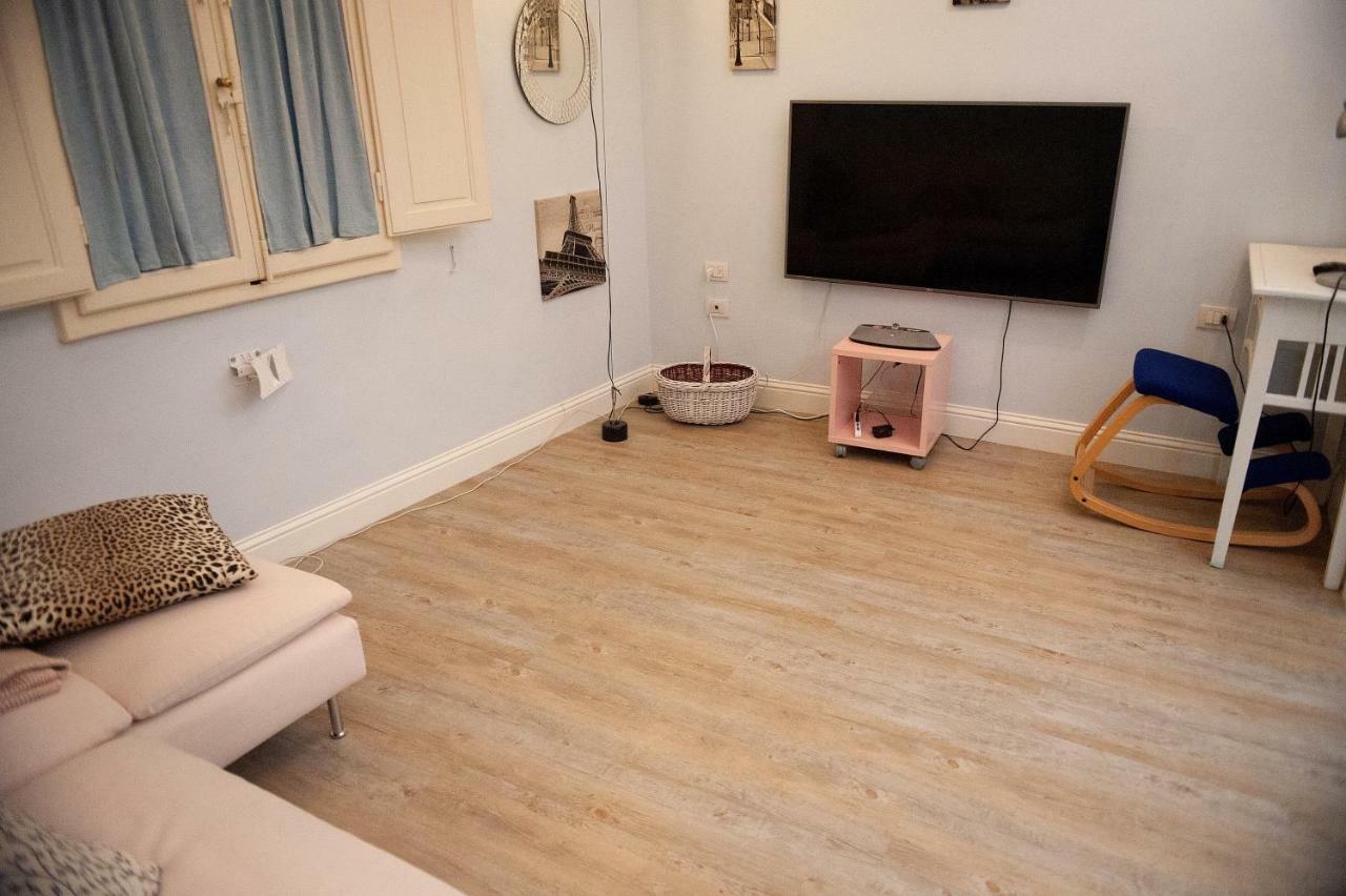Apartment 53 Via Faenza Florence