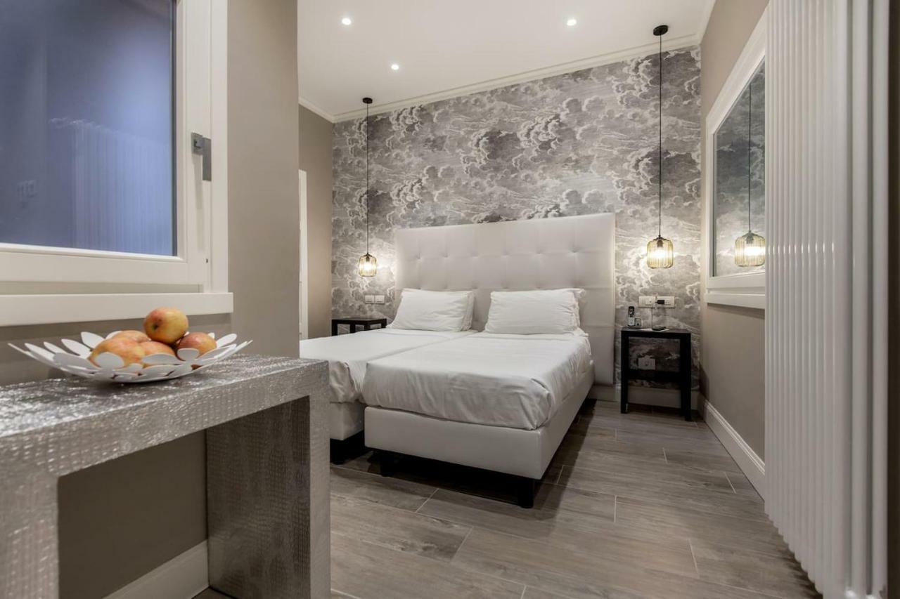 Bell Tower Apartment *