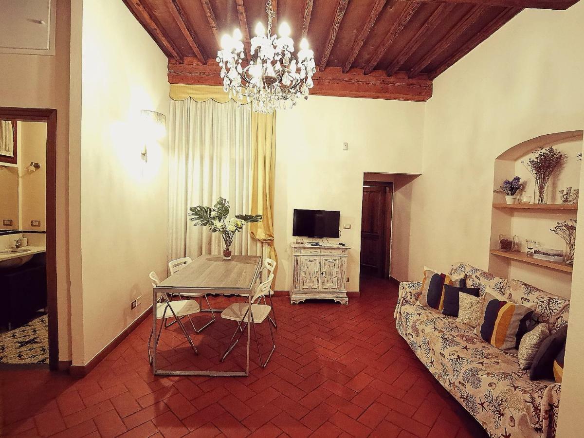 Apartment Perfect Location In Center