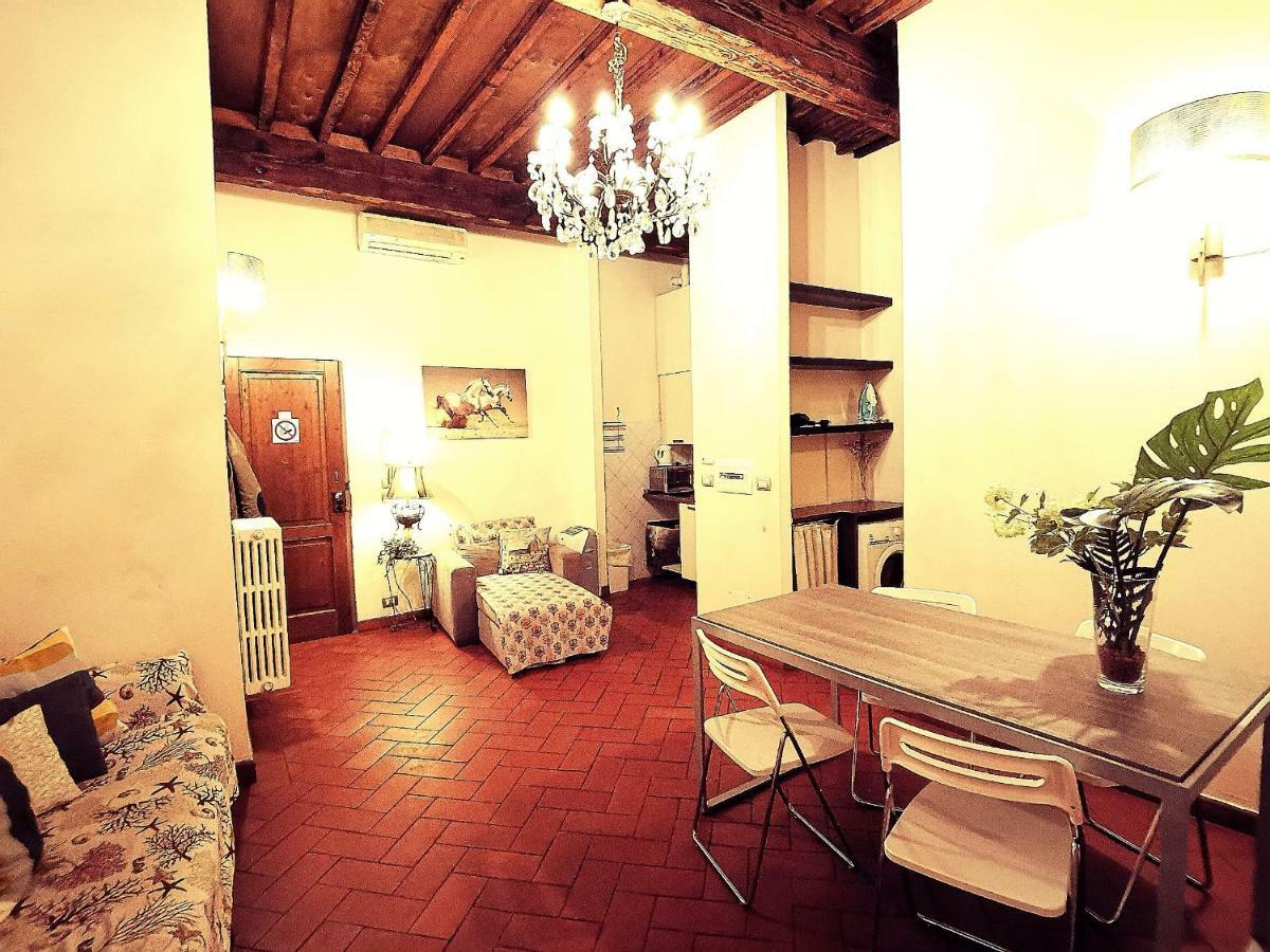 Apartment Perfect Location In Center Florence