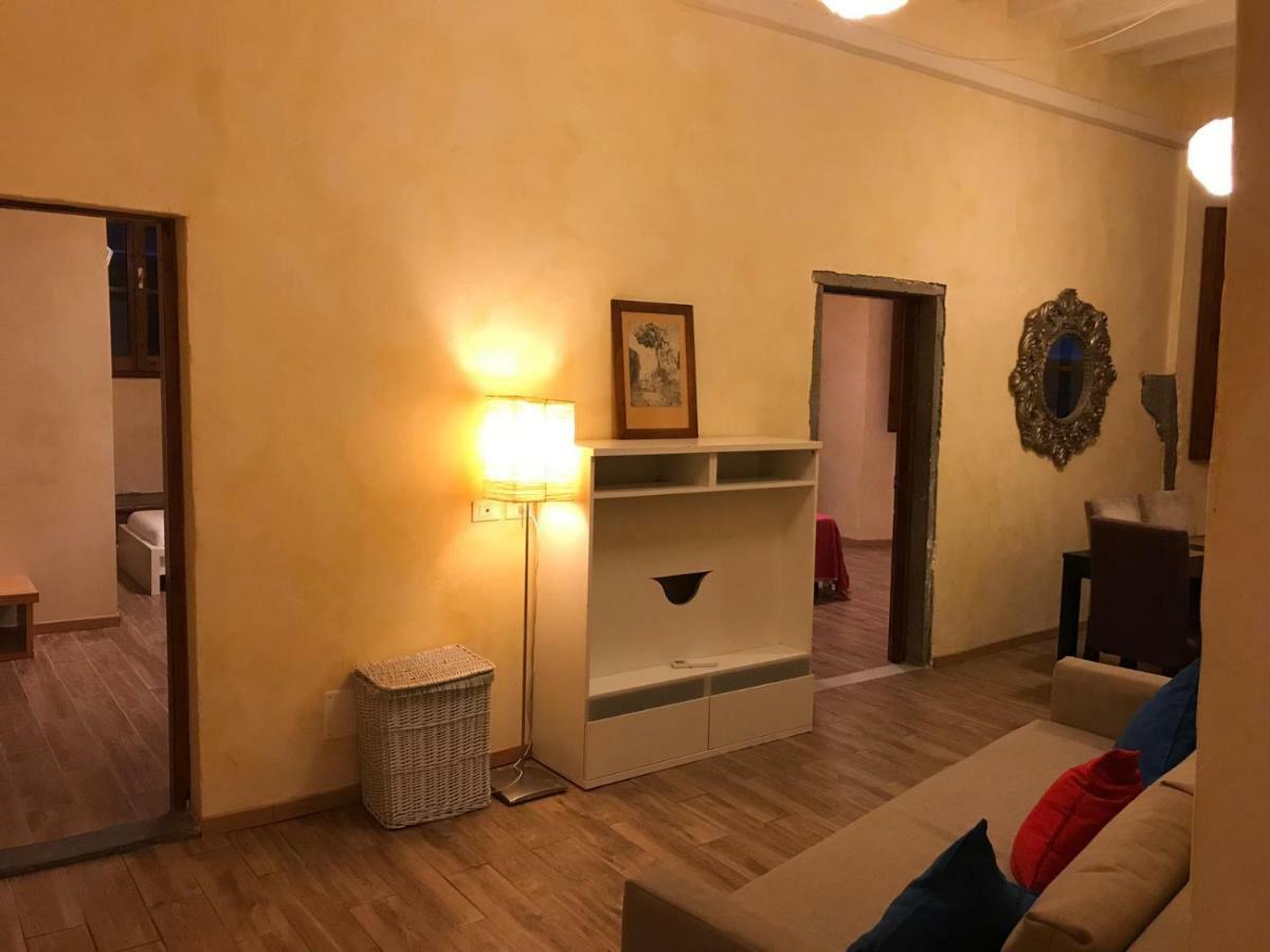 Leonardo's Signoria Flat By Florencehospitality