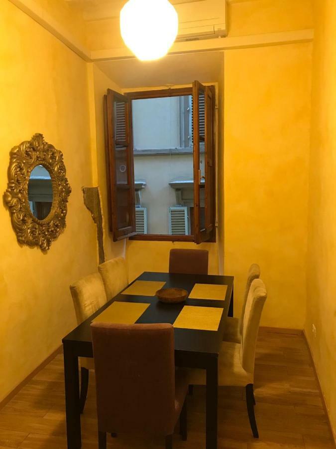 Leonardo's Signoria Flat By Florencehospitality *