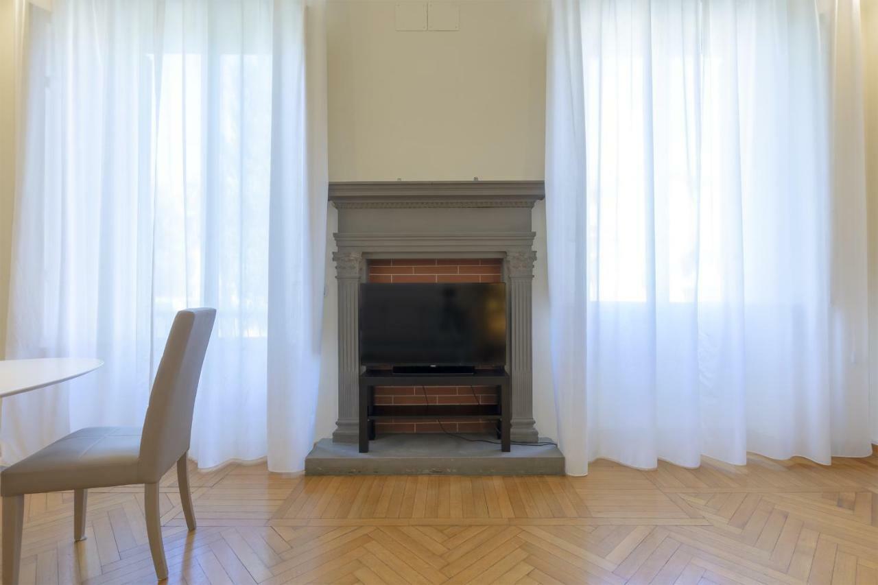 Elegance In Santa Maria Novella Apartment *
