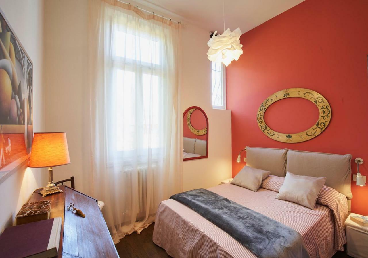 Nest Apartment
