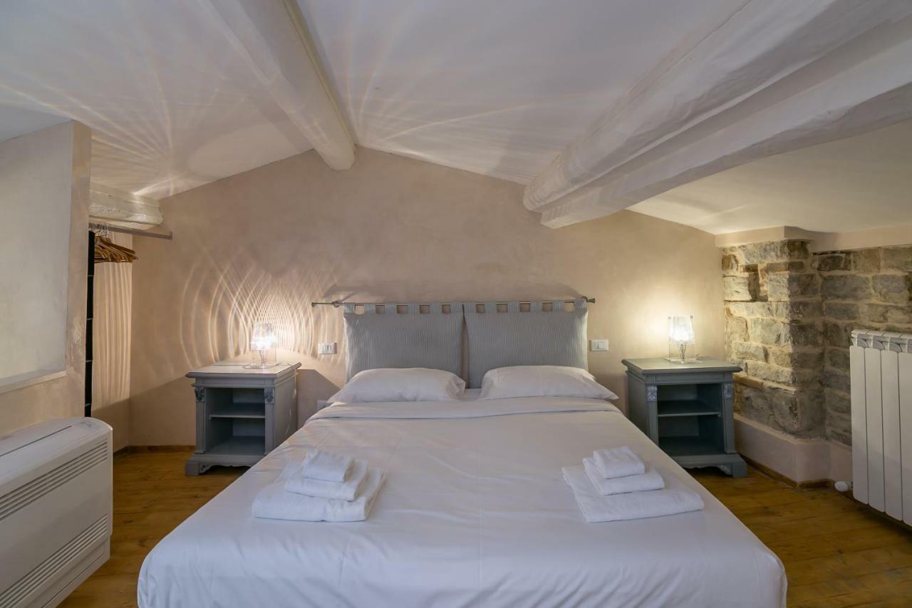 Historical Stone House, In The Amazing Centre Of Florence! Appartement Florence