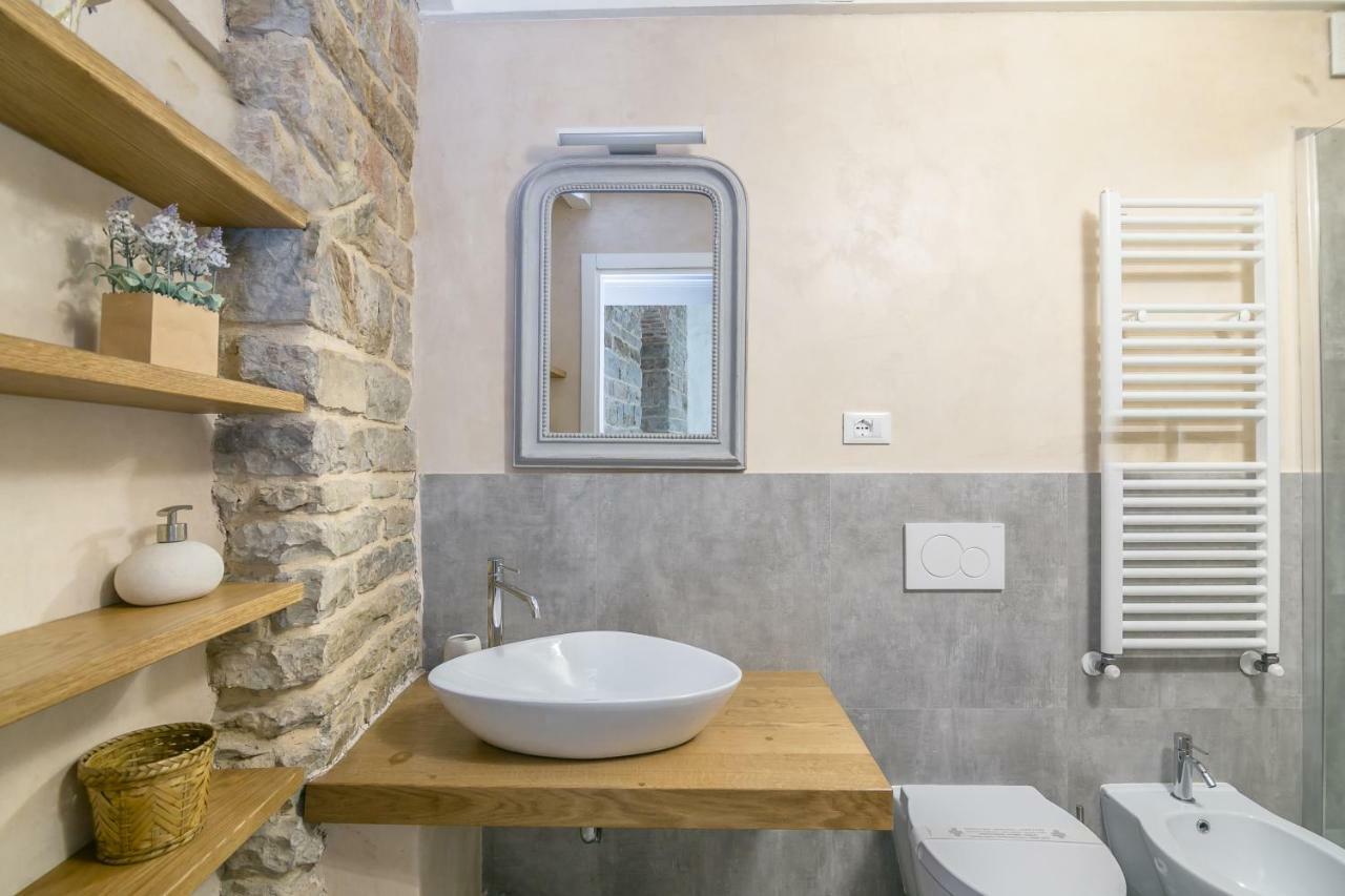 Apartment Historical Stone House, In The Amazing Centre Of Florence!