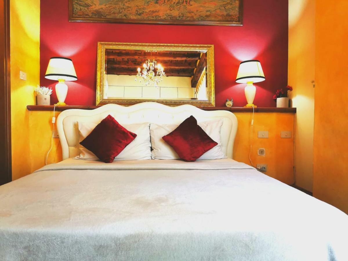 Real Rustic Tuscany Style In Center