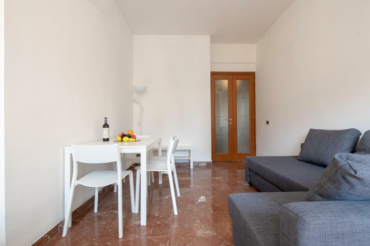 Apartment Novoli 4 Bedrooms By Mmega *