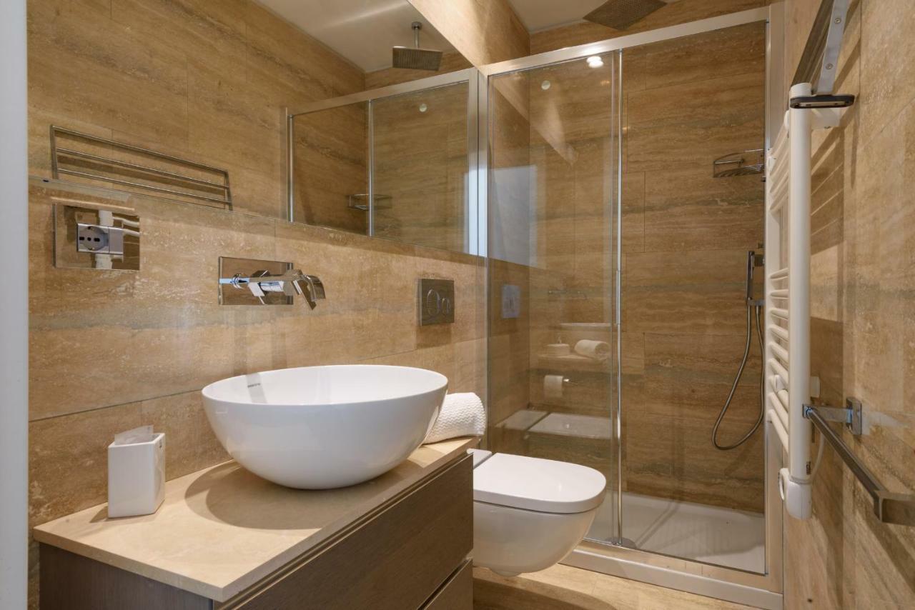 Vivaldi Luxury *