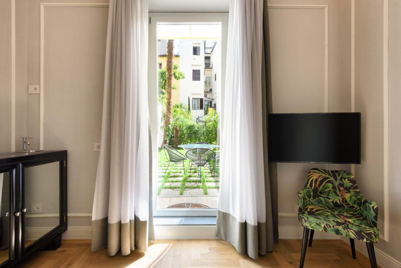 Vivaldi Luxury *
