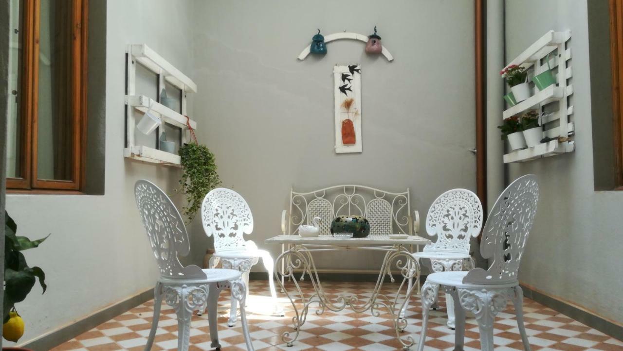 Domo Florenzia Acomodação com café da manhã  Florença