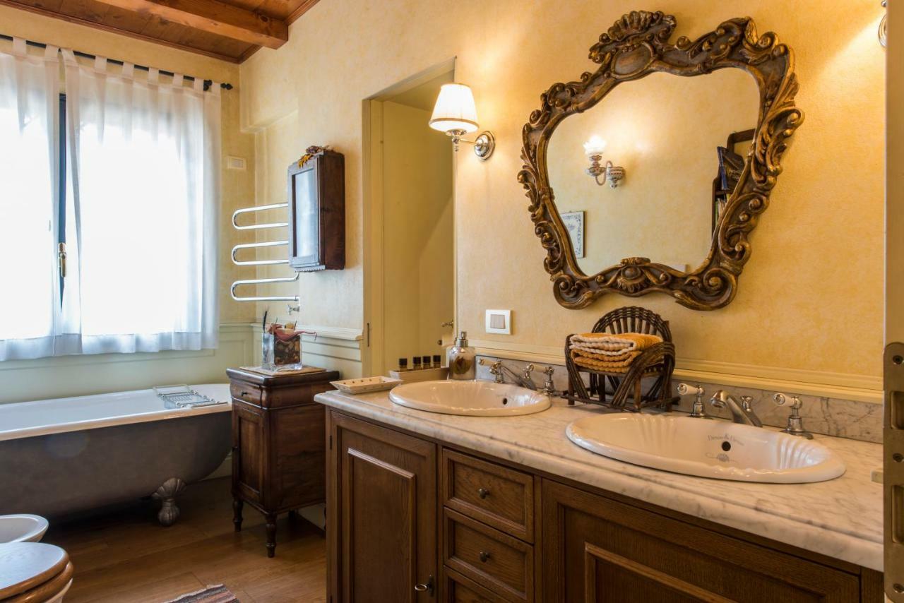 Stylish Florentine In The With Pool Villa *