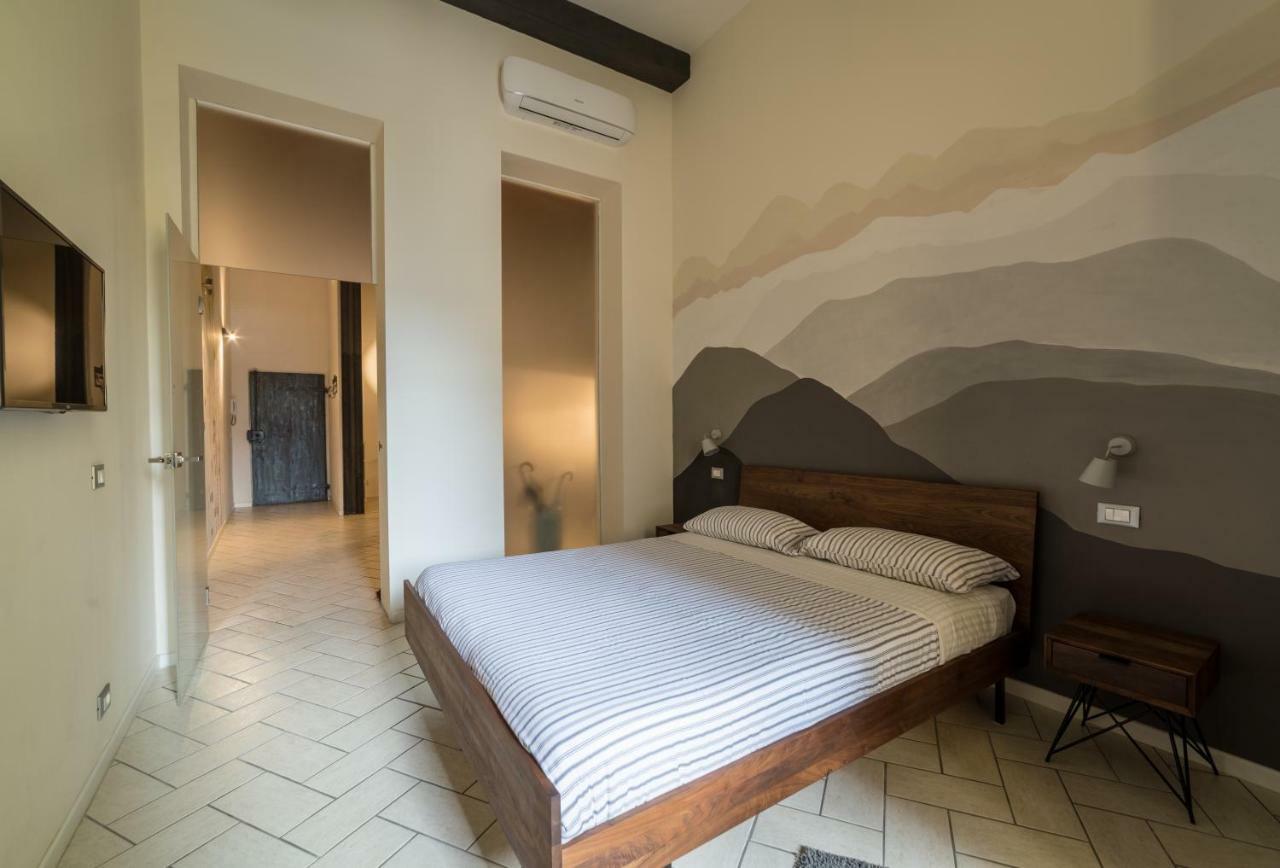 Duallook Apartment