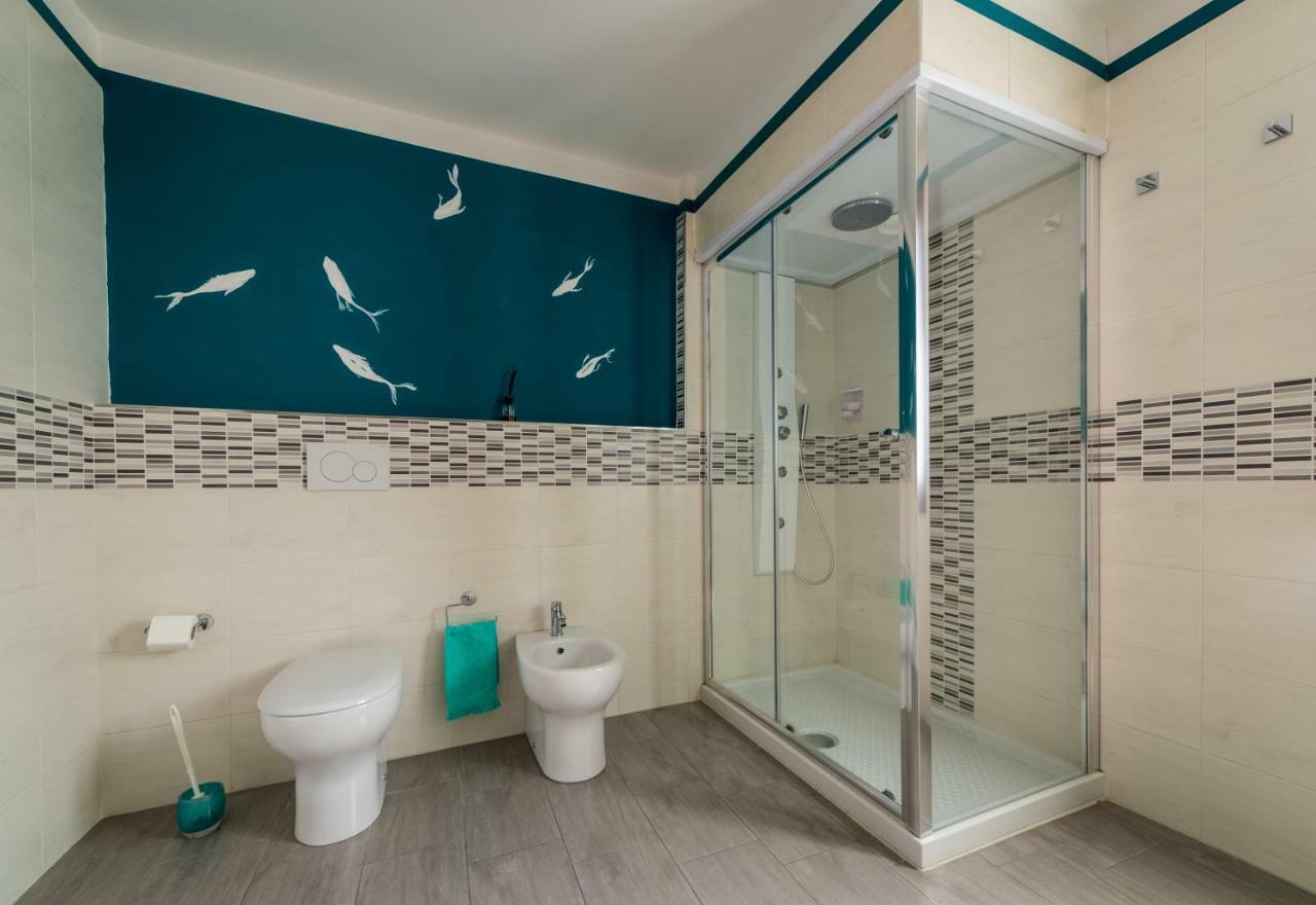 Duallook Apartment