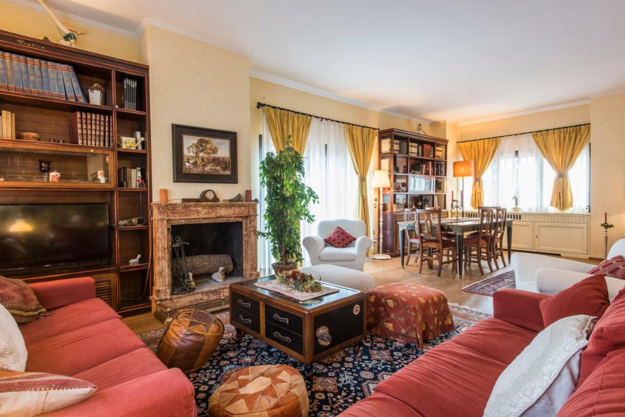 Villa Stylish Florentine In The With Pool *