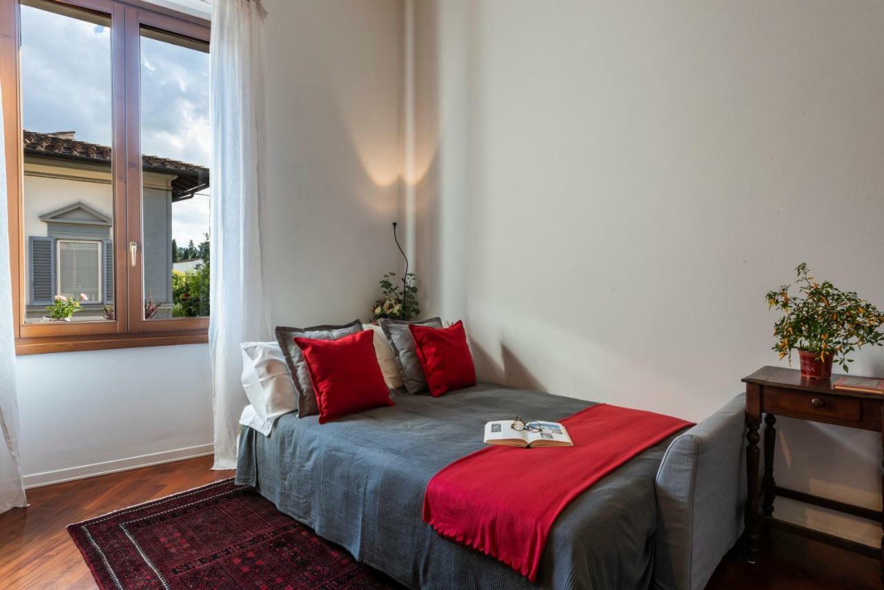 Renovated 19th-century In An Authentic Area Florenz