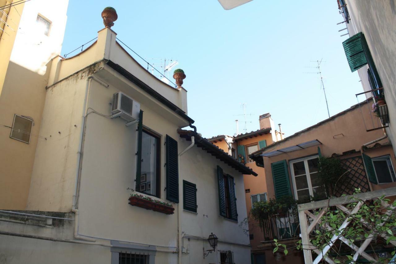 S.zanobi Courtyard House W/ Terrace Appartement