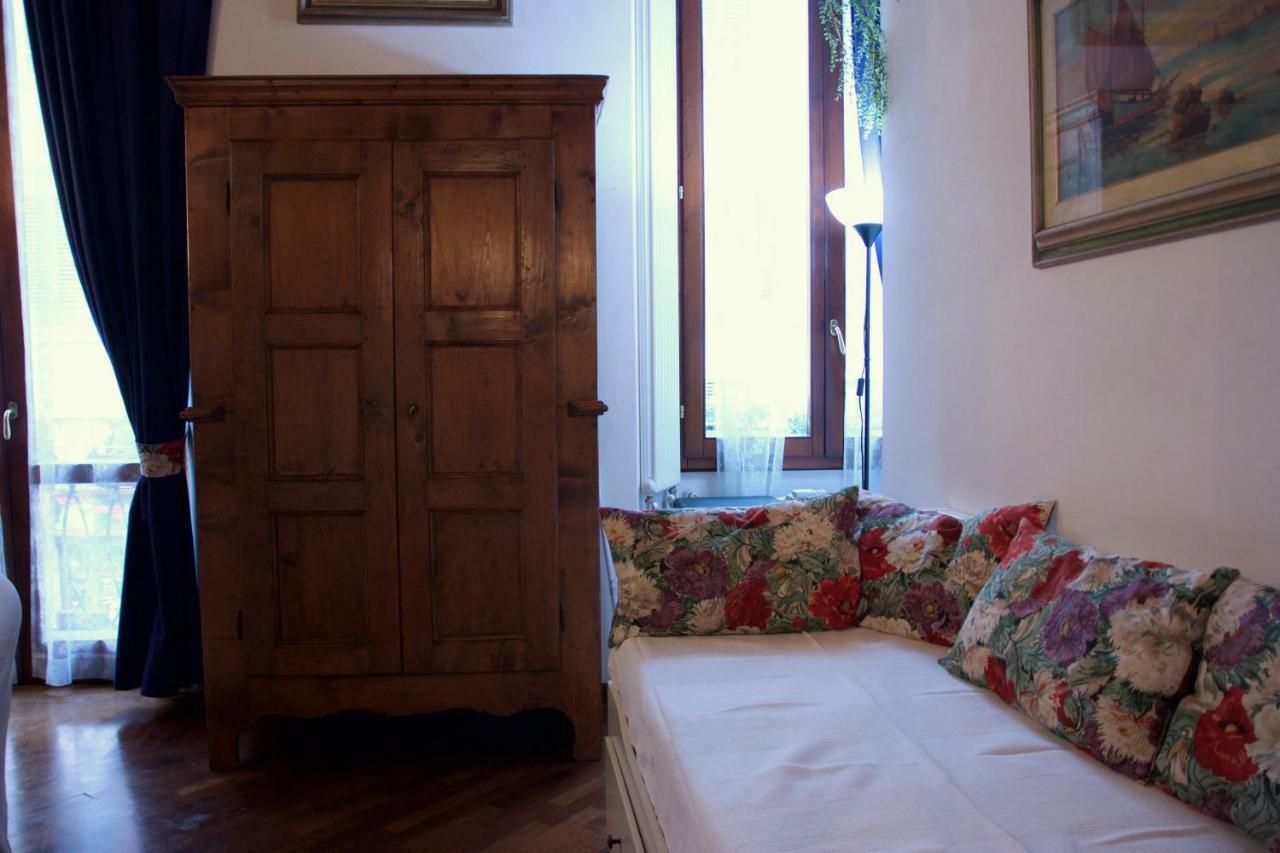 Luxury Central Flat River View Florence