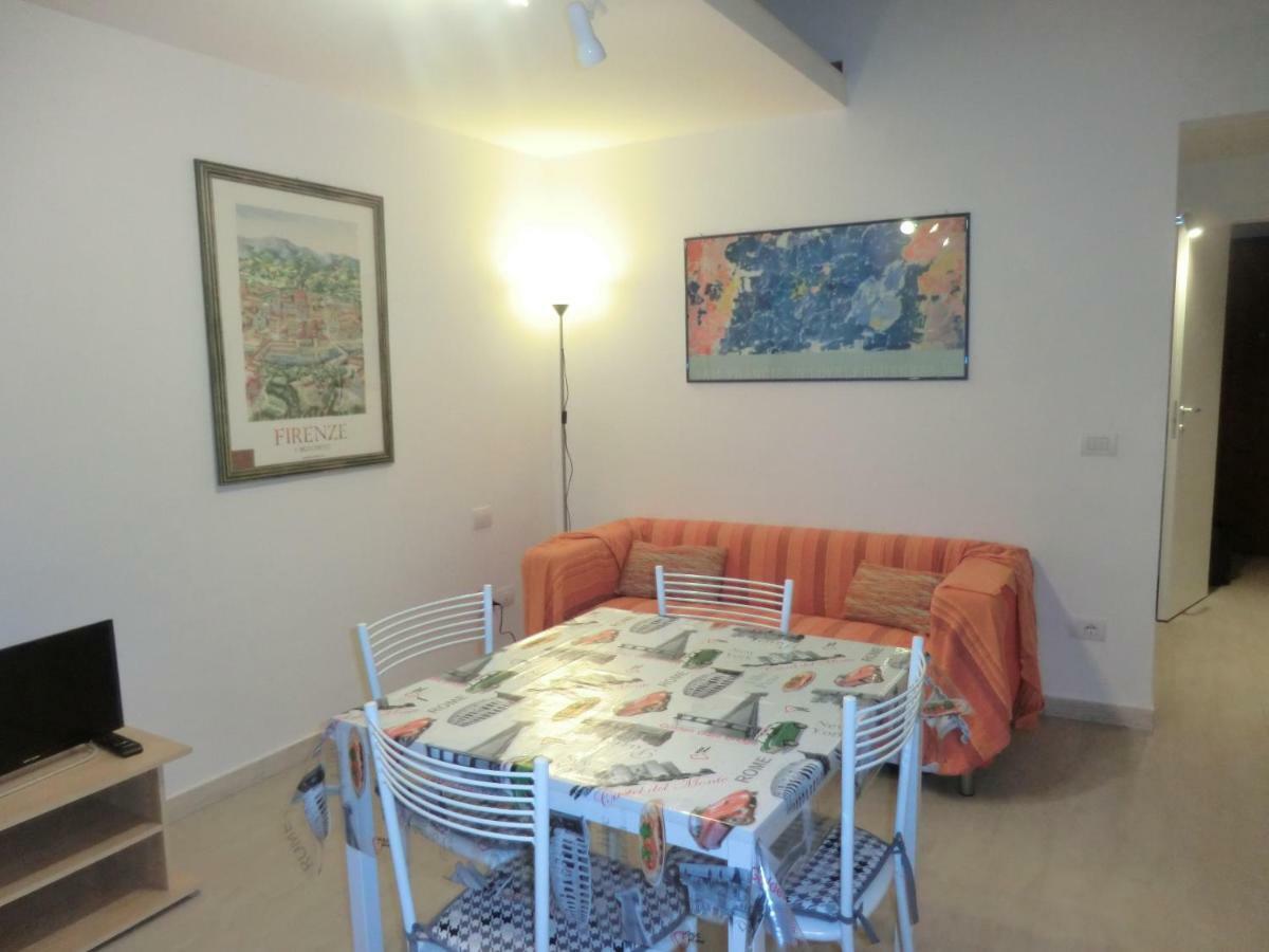 Apartment Vasco Pratolini Florenz