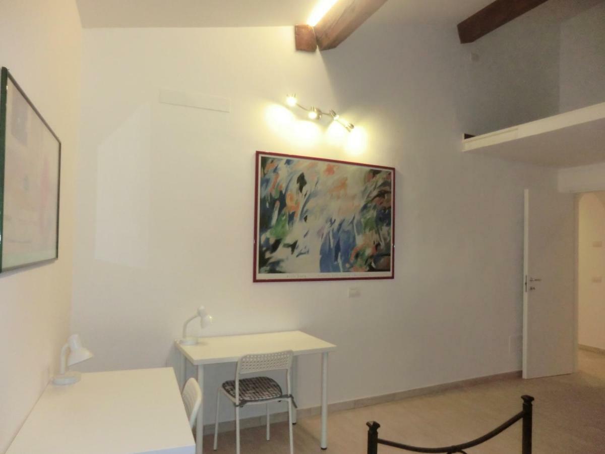 Apartment Vasco Pratolini Florenz